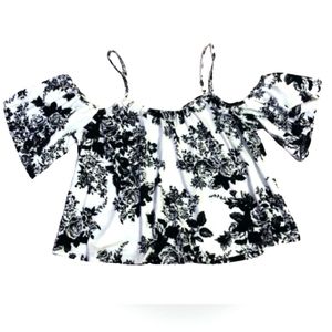 •𝘿𝙍𝙀𝙎𝙎•𝙏𝙊𝙋•